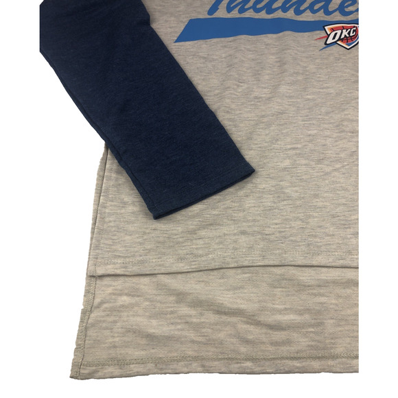 NBA Oklahoma City Thunder Basketball Womens Raglan Shirt Large Sideline Apparel - Picture 4 of 6